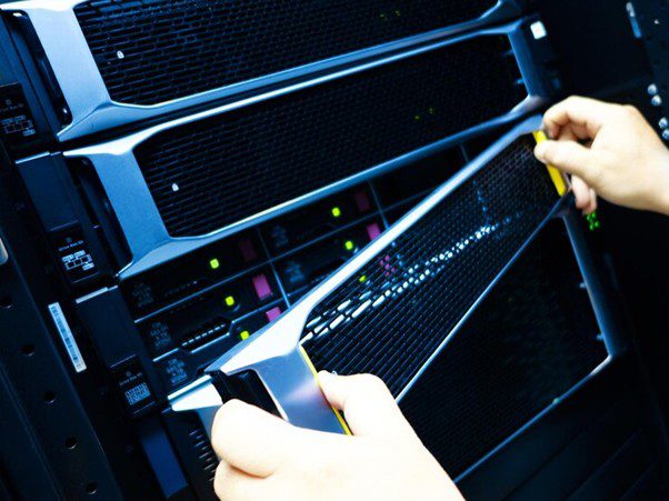 چگونه یک سرور HP مناسب برای مجازیسازی انتخاب کنیم؟