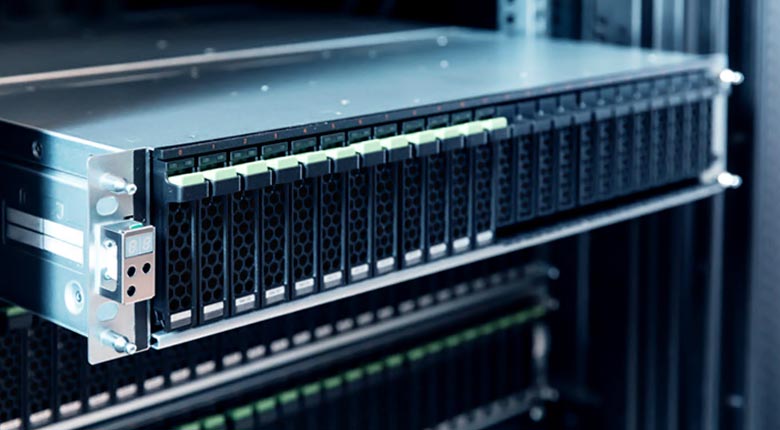 Bottleneck در سرور چیست و چگونه آن را شناسایی کنیم؟

