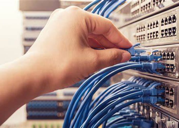 نقش سوئیچ در مدیریت ترافیک شبکههای داخلی